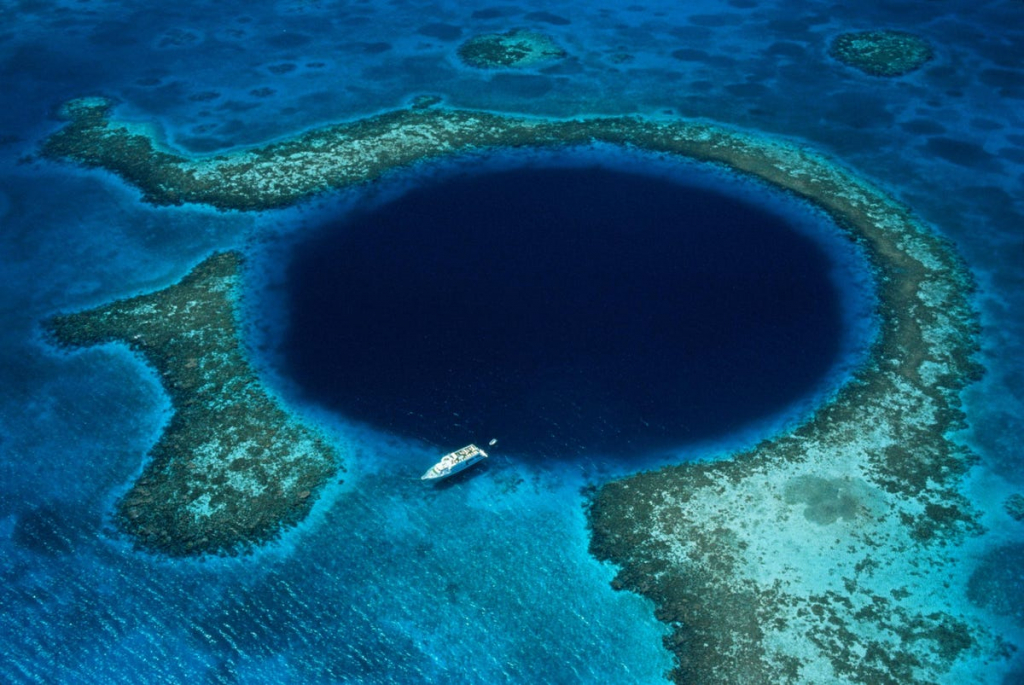 Dive Into The Best Underwater Attractions In The World
