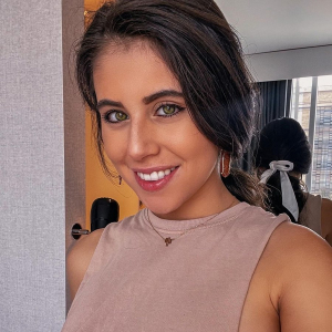 Violet Summers - Biography of American Actress Violet Summers - GK360