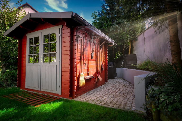 Smart and Popular Uses of Garden Sheds