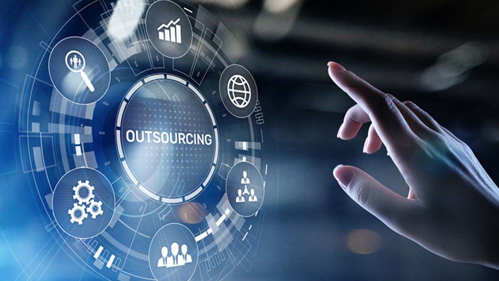 7 Common Mistakes Businesses Make When Outsourcing IT Services