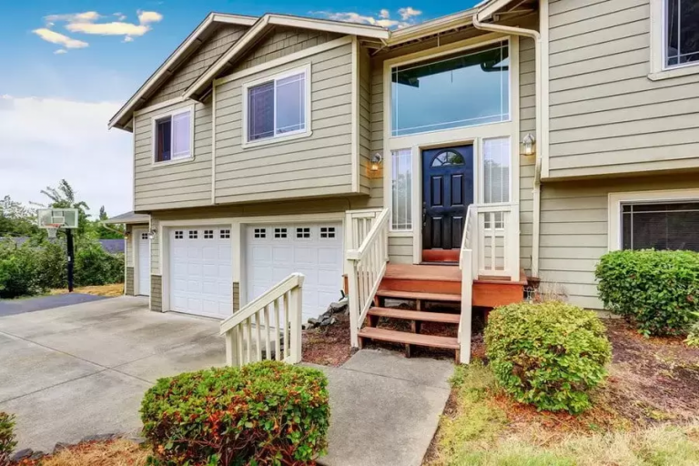 Siding Contractor — Most Popular in Providence, MA