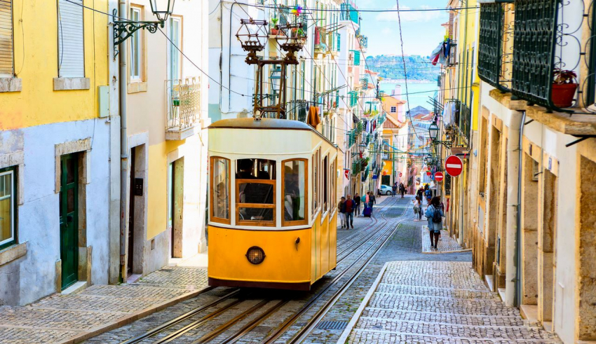 Places To Stay In Lisbon