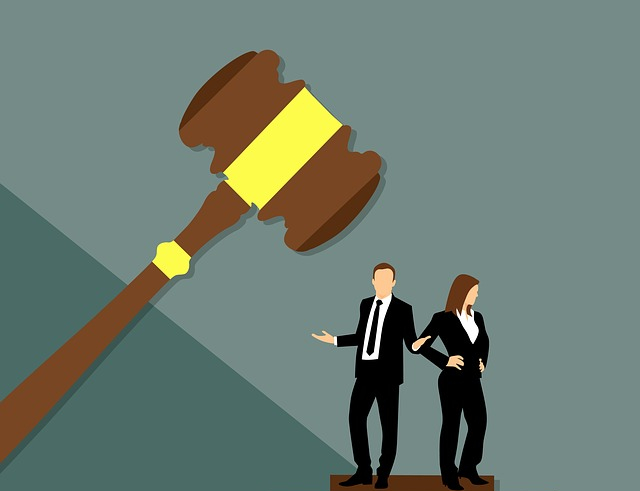 What you need to know before hiring a divorce lawyer
