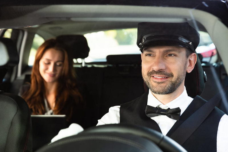 5 Reasons to Hire Corporate Chauffeurs For Your Next Event