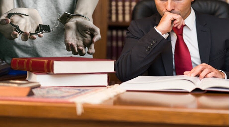 What You Need To Look For When Hiring A Criminal Defence Lawyer?