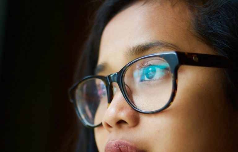 Top-Notch Benefits of Anti Reflective Glasses!