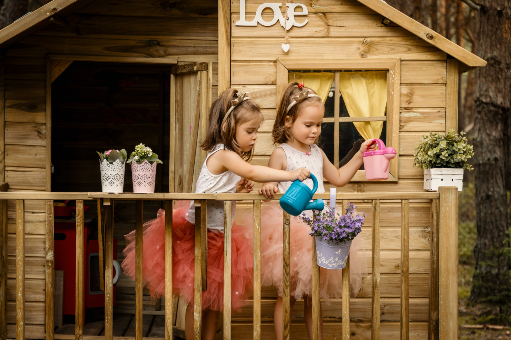 4 Super Cute Playhouse Ideas!
