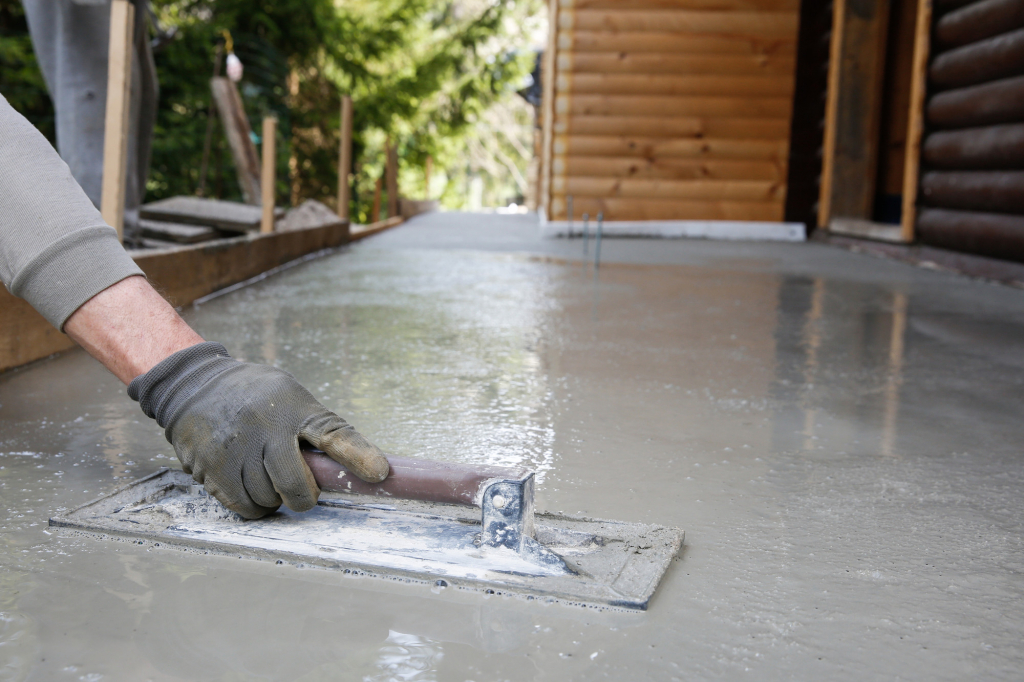5 Reasons Why You Should Consider a Concrete Overlay