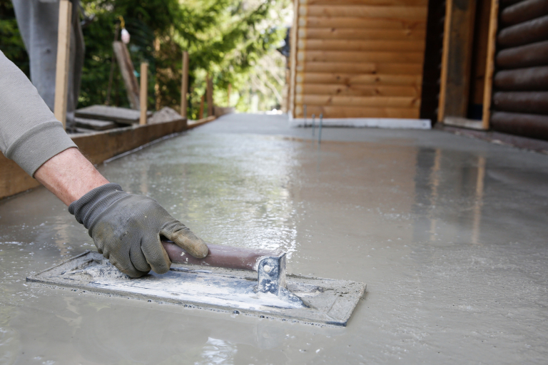 5 Reasons Why You Should Consider a Concrete Overlay