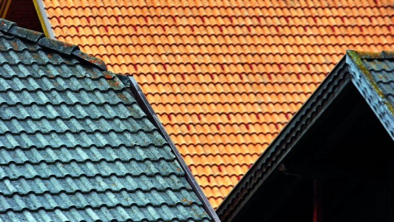 Choosing The Right Roofing Material for Your Business