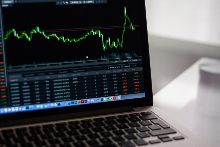 How to Analyze Trends in the Stock Market Like a Pro