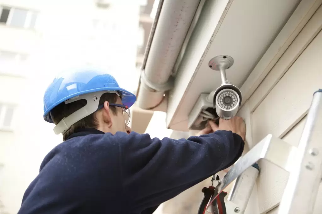 Protect Your Home in Chafford Hundred, Essex: Installing CCTV to Safeguard Against Key Hop Car Theft