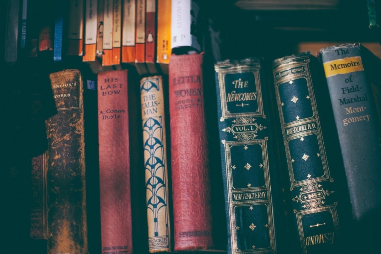 Bookworm’s Bliss: Literary Journeys to Authors’ Hometowns in England with Children