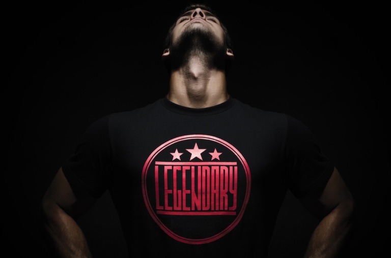 Unveiling the Impact of Printed & Logoed Clothing on Brand Recognition