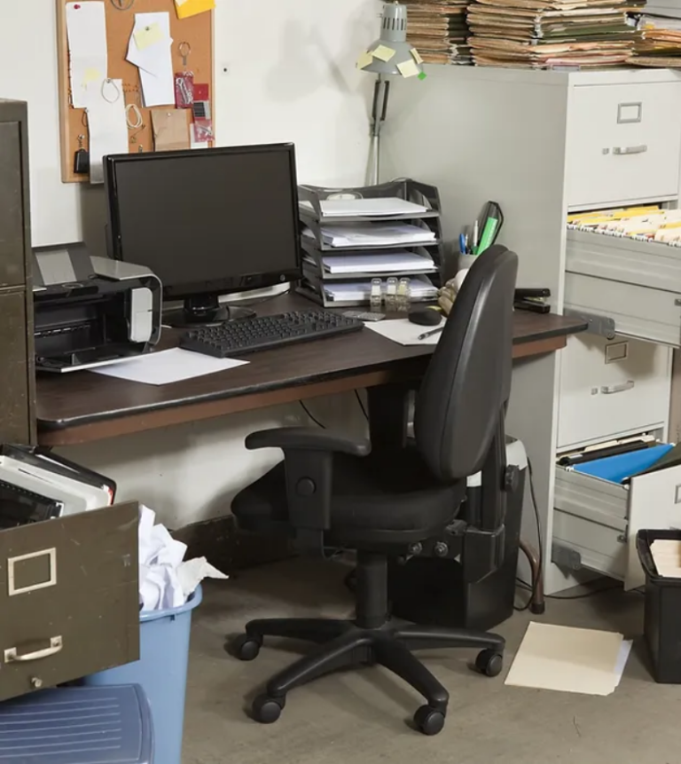 When To Call The Experts: 8 Signs You Need Professional Hoarding Removal