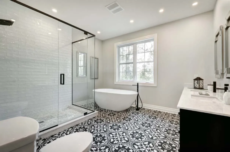 Thinking About a Bathtub to Shower Conversion? Here’s What You Need to Know