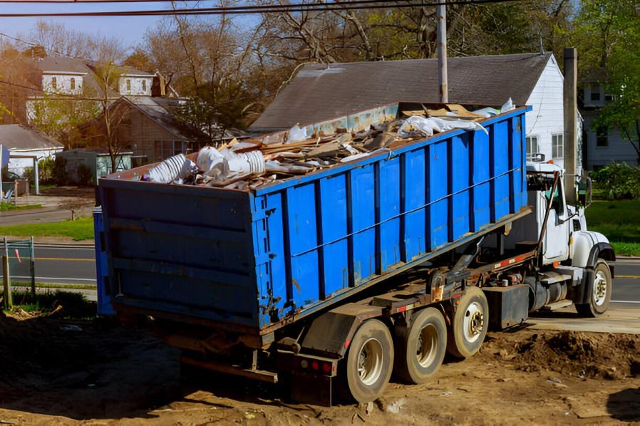 A Smarter Way To Declutter: Reasons To Hire Junk Removal In Louisville Ky