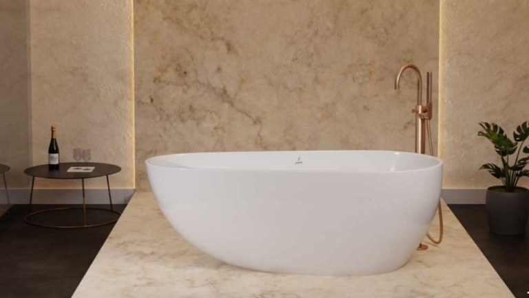 Choosing a Freestanding Bath That Won’t Look Dated in Five Years